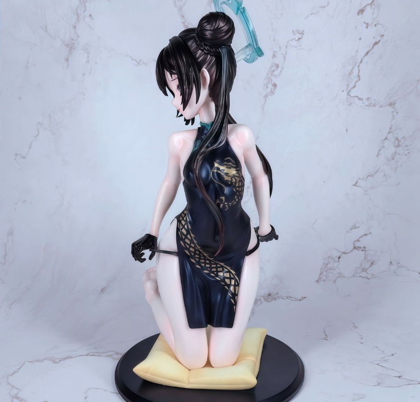 Figurka żywiczna Premium Blue  – Desk Setup Japan recenzja i cena