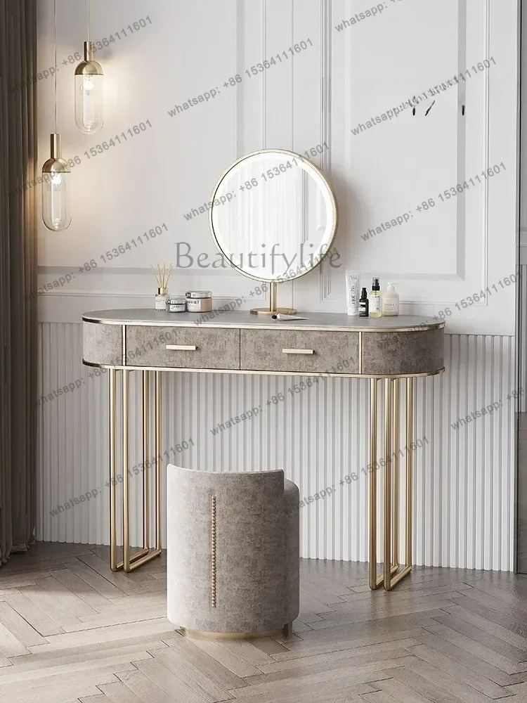 Zestaw mebli do sypialni w sty – Desk Vanity Setup recenzja i cena